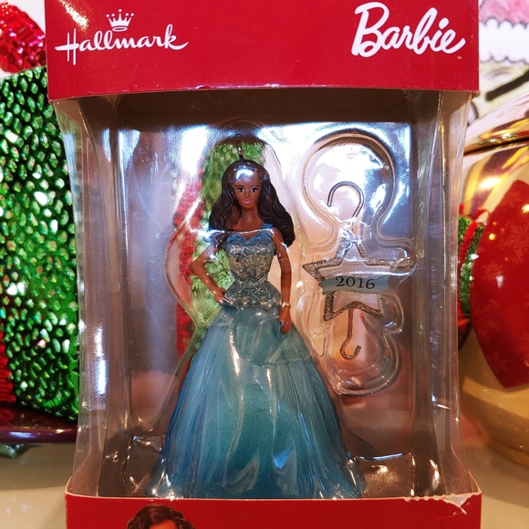 Hallmark Barbie 2016 New In Box Christmas Tree Ornament - Picture 8 of 8
